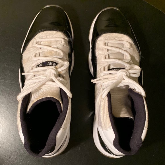 Air Jordan 11 Concord - Picture 4 of 7